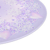 薄紫色のスノーフレークとキラキラしたハート カッティングボード (角)