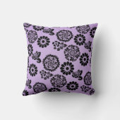 薄紫/紫と黒の花レースのよう枕クッション クッション (裏面)