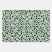 薄緑に黒い前足のプリント ラッピングペーパーシート (正面)