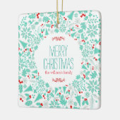 薄緑のクリスマスリースメリークリスマス セラミックオーナメント (左)