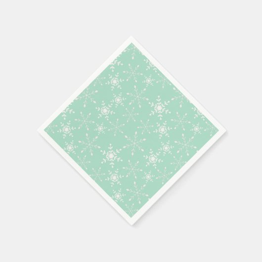 薄緑の背景を持つ雪 スタンダードカクテルナプキン (角)