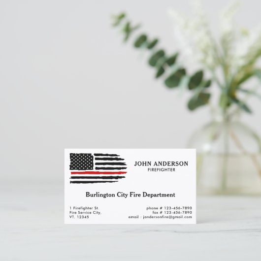 薄赤線旗パーソナライズされた消防士 名刺 (スタンド正面)