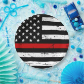 薄赤線消防士の旗消防士 ペーパープレート (パーティー)