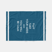 薬を飲むと落ち着く フリースブランケット (正面(横))