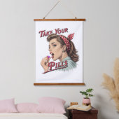 薬を飲む 吊り下げ型タペストリー (寝室)