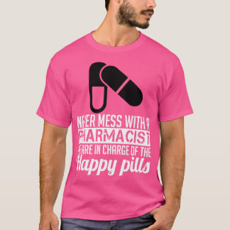 薬剤師と混同するな Tシャツ
