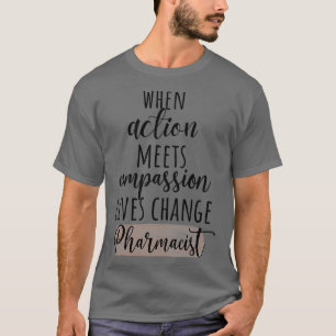 薬剤師の慈悲1 Tシャツ