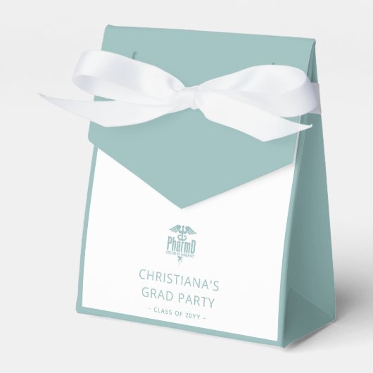 薬局カスタム院卒業会のPharmD医師 フェイバーボックス (正面サイド)