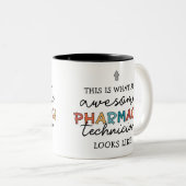 薬局技術者素晴らし薬局技術おもしろい ツートーンマグカップ (正面右)