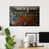 薬局 – カウンターのすぐ後 ポスター (ホームオフィス)