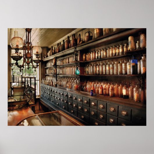 薬局 – 非常に多くの引き出しとボトル ポスター (正面)