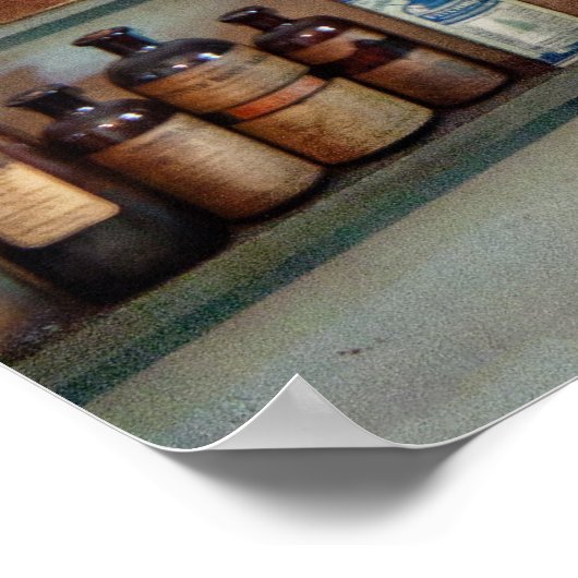 薬局 – 2番目の棚にそのボトルを取って下さい ポスター (角)