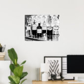 薬物を含む薬用ボトルの表示 ポスター (ホームオフィス)