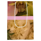 蘭と牡丹の抱き枕 – 中， ミディアムペーパーバッグ (裏面)