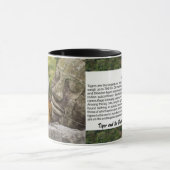 虎と仏教寺院 マグカップ (中央)