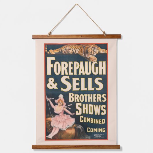 虎と馬に乗った女性のサーカスのポスター 吊り下げ型タペストリー (正面)