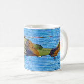 虎の攻撃ヘリコプター(フランス) コーヒーマグカップ (正面右)