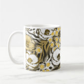虎の背に黄色い白い花 コーヒーマグカップ (左)