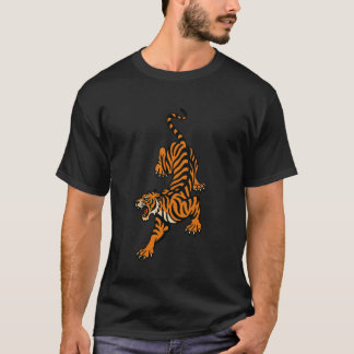 虎の降り這いトラディショナルタトゥーデザイン Tシャツ