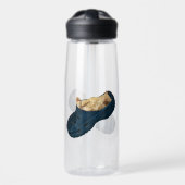 「虫のように嗅ぎ回る：子猫のクロック昼寝」 ウォーターボトル (正面)