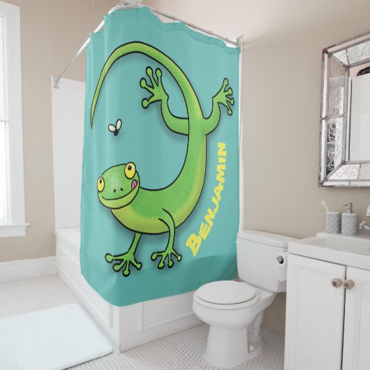 虫の漫画と可愛い幸せな緑のゲッコ挨拶 シャワーカーテン (インサイチュ)