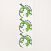 虫の漫画と可愛い幸せな緑のゲッコ挨拶 ヨガマット (裏面)