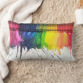 虹によって溶かされるクレヨンの芸術の投球のクッションの枕 ランバークッション (ブランケット)