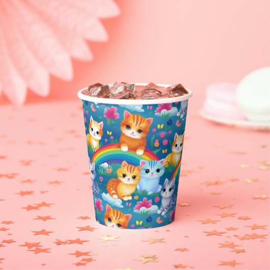 虹に乗ったかわいい子猫たち キュートでカラフル 紙コップ (インサイチュ)