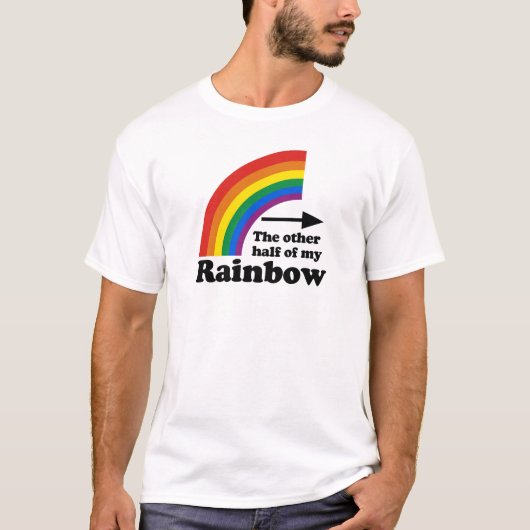 虹のもう半分が右を指している -.png tシャツ (正面)