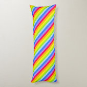 虹のストライプで明るく長い体の枕 ボディピロー (裏面 (縦))