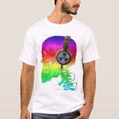 虹のトリップ(幻覚体験)のようななスカルの骨音楽 Tシャツ (正面)