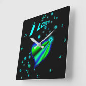 虹のハートと星 – 愛してる スクエア壁時計 (傾斜)