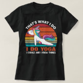 虹のユニコーン ヨガ Tシャツ (デザイン正面)