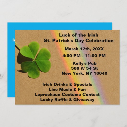 虹のライトブルーとグリーンのクローバーを飲むアイルランドの祝い 招待状 (正面/裏面)