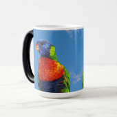虹のロリケート2つの枝の上に止まり モーフィングマグカップ (正面左)