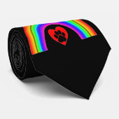 虹の下でハートを前足で結ぶ ネクタイ (ロール)