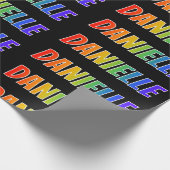 虹の名"DANIELLE"; おもしろい及びカラフル ラッピングペーパー (角)