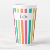 虹の垂直ストライプカラフル数々のレトロカラー カフェラテマグ (正面)