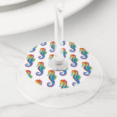 虹の多角形の木馬 ワイングラスタグ (クローズアップ)