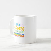 虹の幸せを見つける コーヒーマグカップ (正面左)