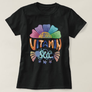 虹の手鮮やかレタリング：私はビタミンの海が必要 Tシャツ