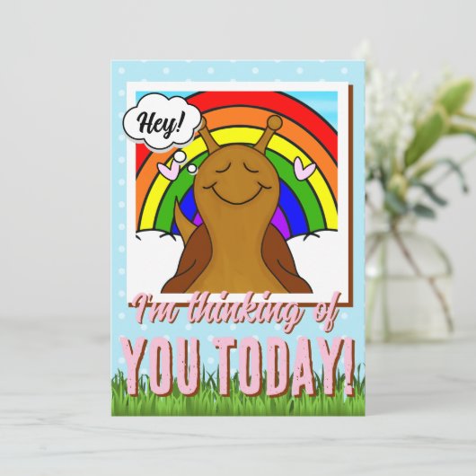 虹の日の彩りのかわいいカタツムリ | あいさつ カード (スタンド正面)