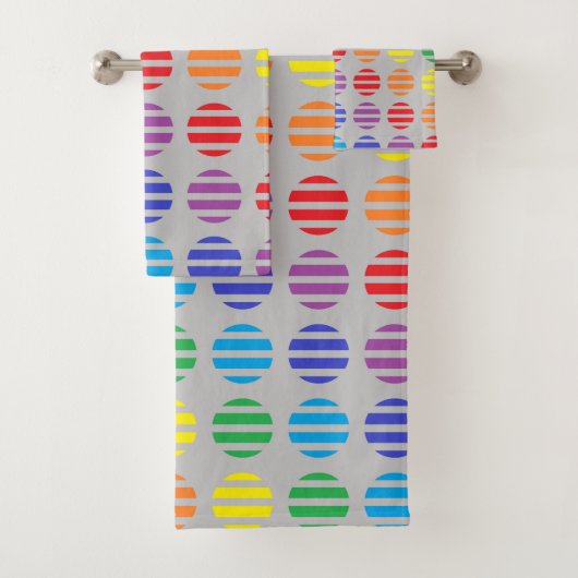虹の水玉模様およびストライプな銀 バスタオルセット (インサイチュ)