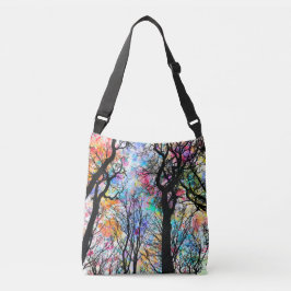 虹の水色の空、黒いシルエットの木 クロスボディバッグ