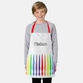 虹の筆と子供のaに名前 エプロン (着用した状態)