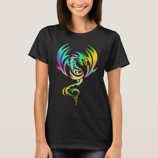 虹の翼を持つ中世の神話的な動物の竜 Tシャツ (正面)