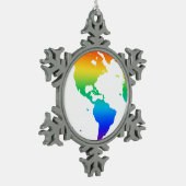 虹の色の惑星地球 スノーフレークピューターオーナメント (左)