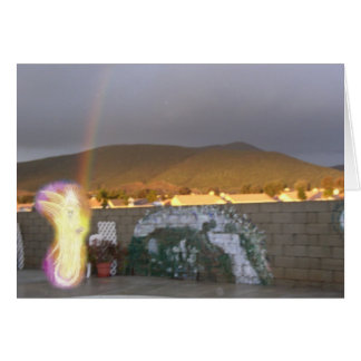 虹の賛美された天使