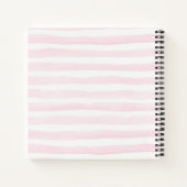 虹の赤ちゃんシャワーと魔法のユニコーン ノートブック (裏面)