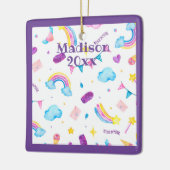虹の魔法の紫のパーソナライズ名ガーリー年 セラミックオーナメント (左)